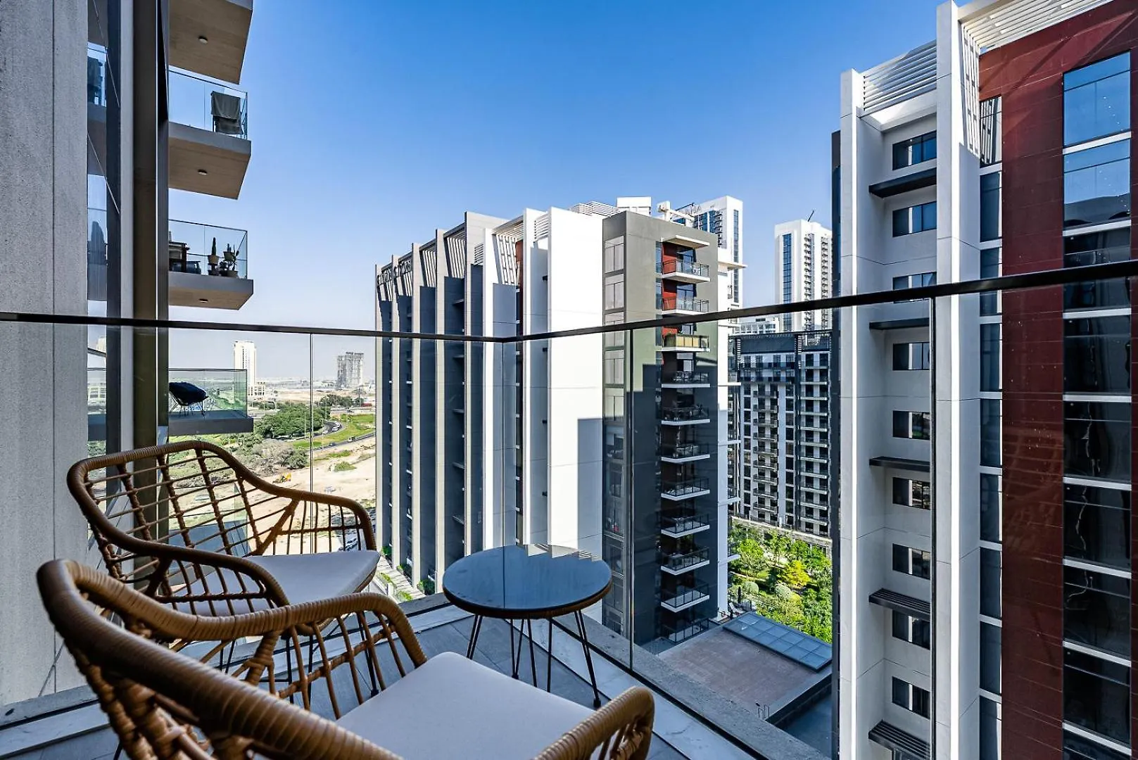 Luxurious 1Bdr Apartment In Mbr City Dubai United Arab Emirates