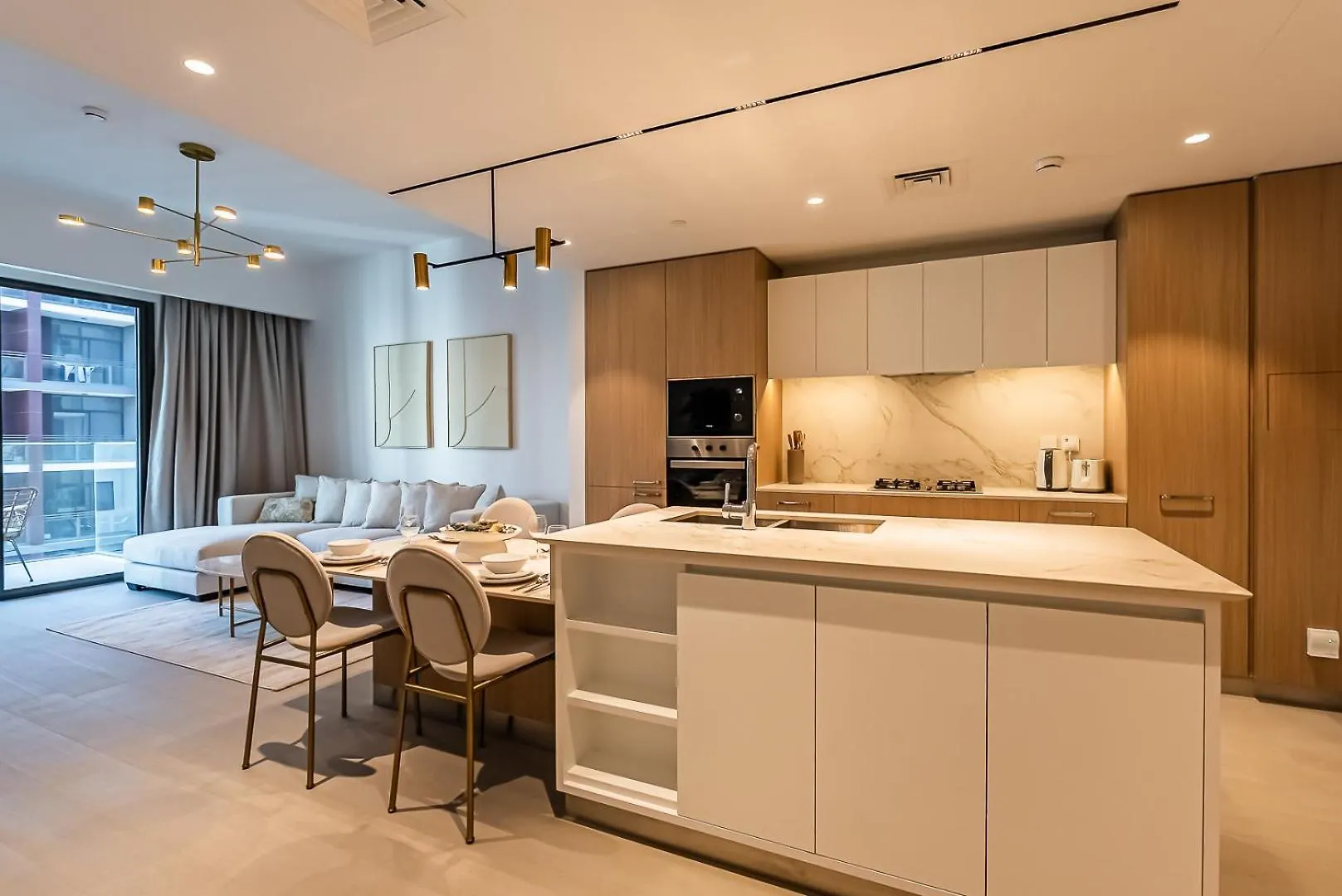 Luxurious 1Bdr Apartment In Mbr City Dubai